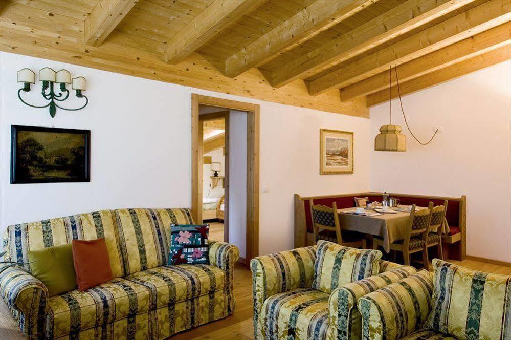 Residenza Bagni & Miramonti Aparthotel Cavalese Exteriör bild