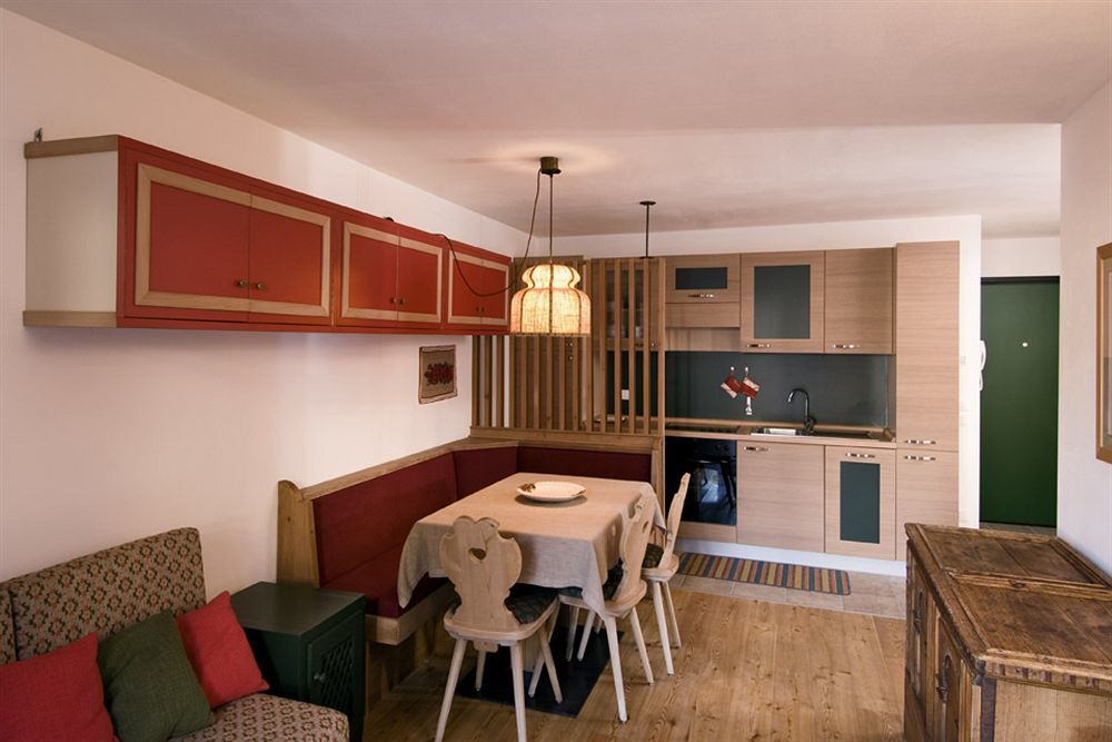 Residenza Bagni & Miramonti Aparthotel Cavalese Exteriör bild